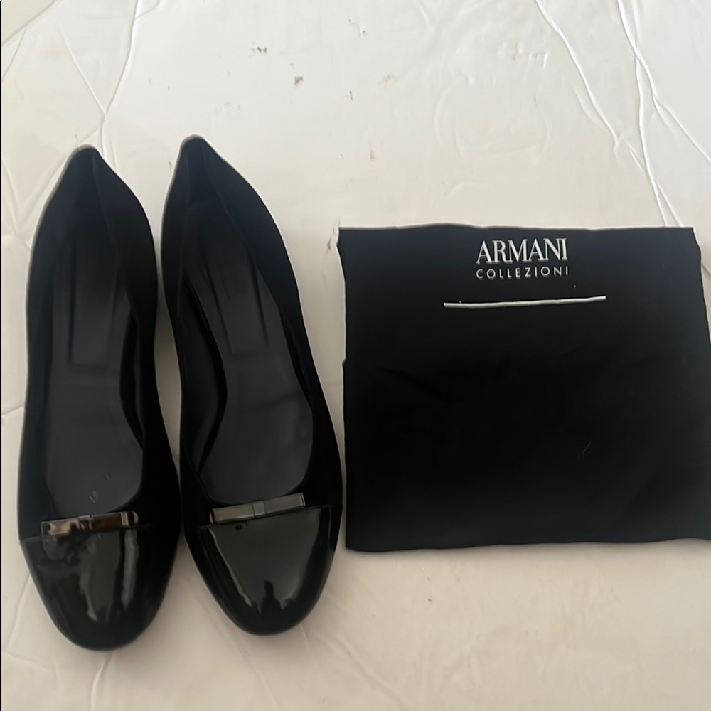 Armani Collezioni Black‎ Patent Leather trim Bow front Flats size 40